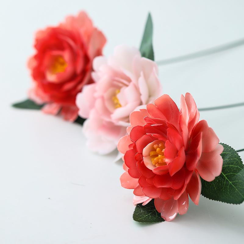 Handcrafted Ceramic Flowers, Preserved & Artificial Bouquets, Home Décor, Display Items, Travel Souvenirs, and Cultural Gifts.
