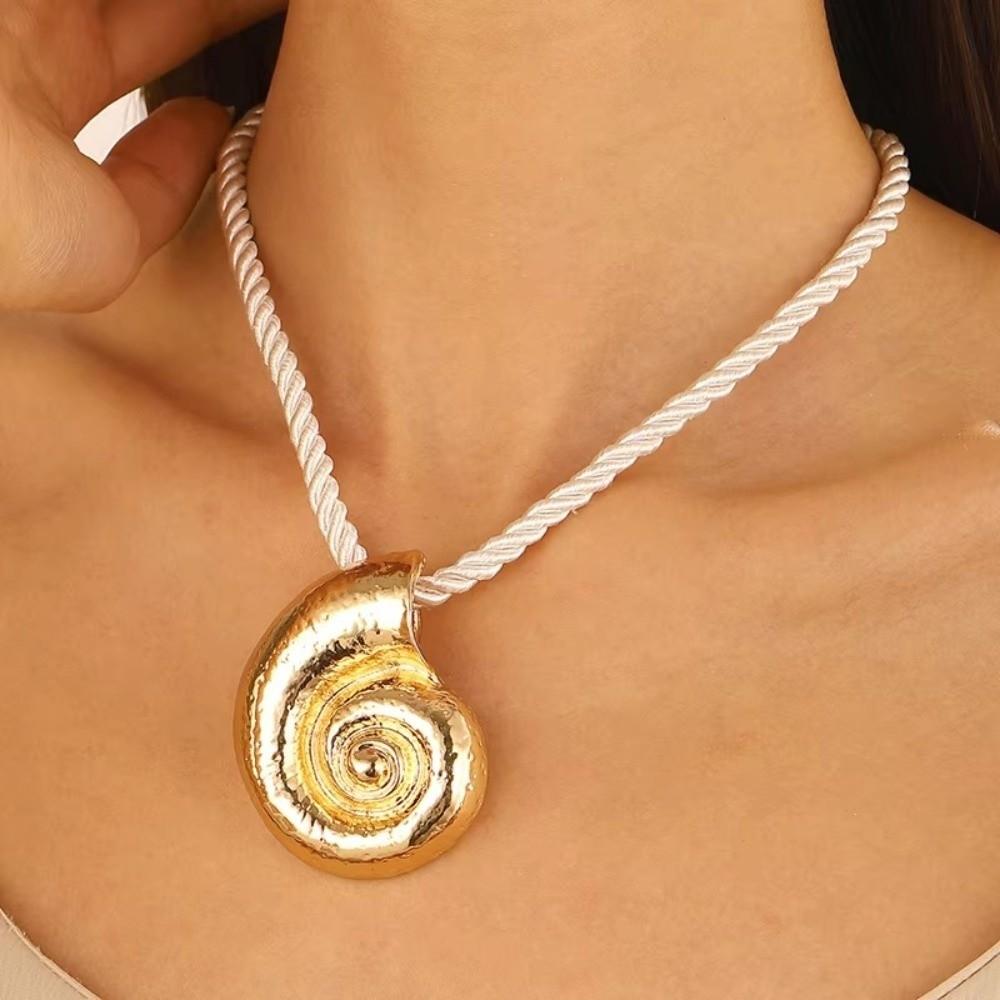 Beach Party Metal Pendant Summer Vacation Jewelry Accessory Ocean Conch Necklace  For Women Gift