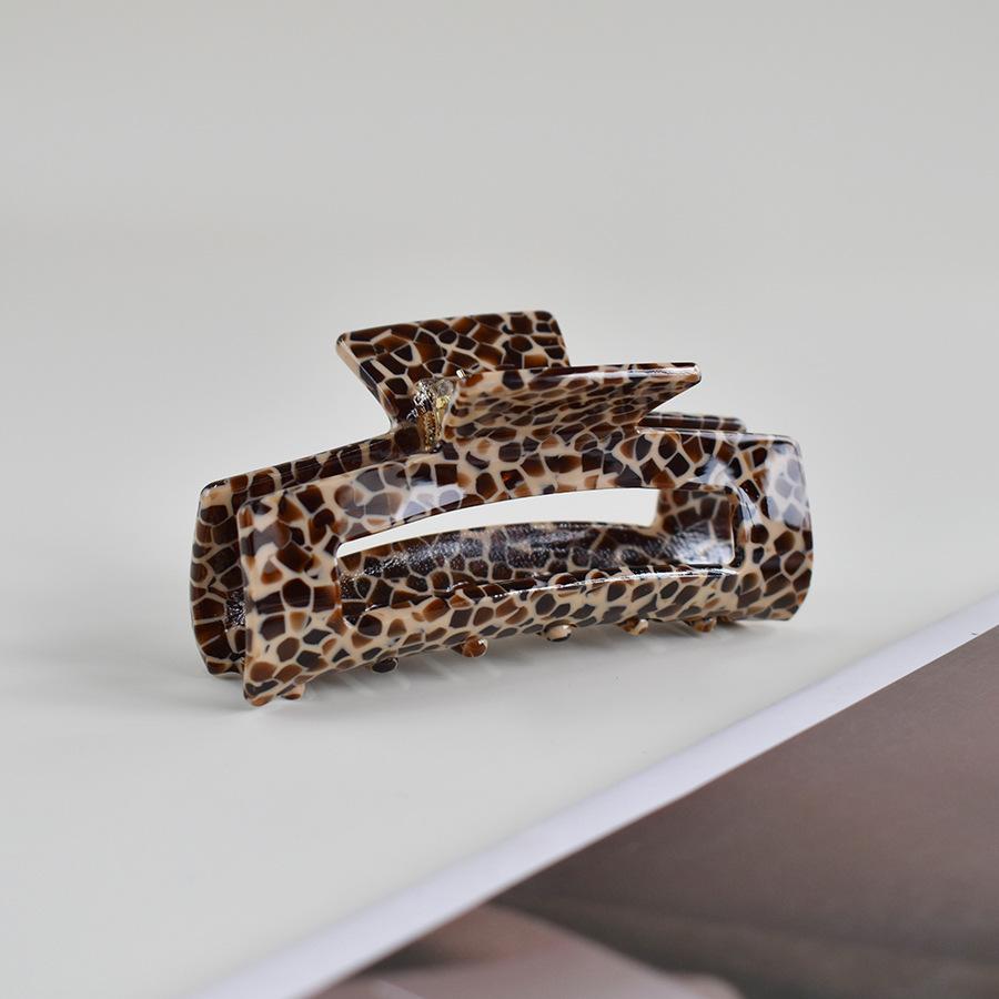 Fashion Hair Clips for Women Elegance Colorful Rectangle Hollow Out Acetate 8cm Claw Clip Girls Hair Claw Hair Accessories New
