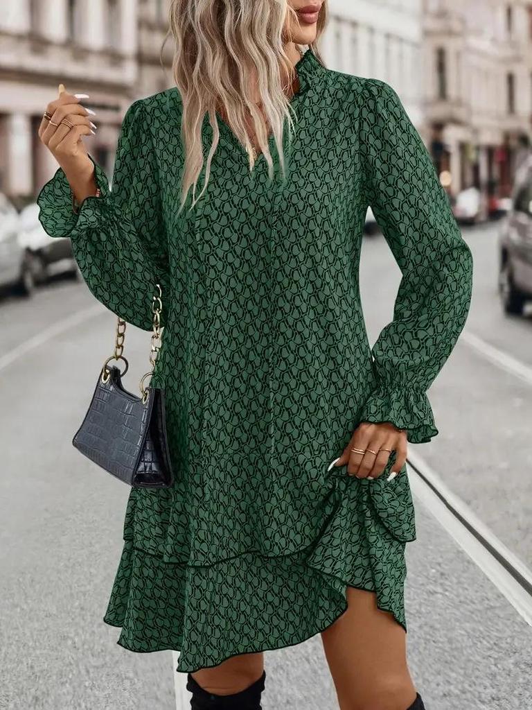 Elegancka Damska Sukienka z Nadrukiem i Dekoltem V, Szerokimi Rękawami i Falbankami