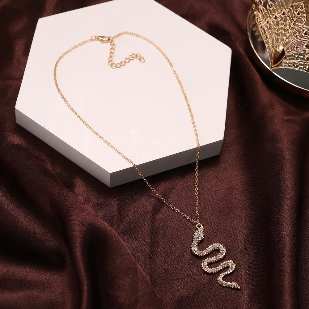 Náhrdelník s hadím přívěskem Módní trendový dívčí náhrdelník Temperamentní náhrdelník