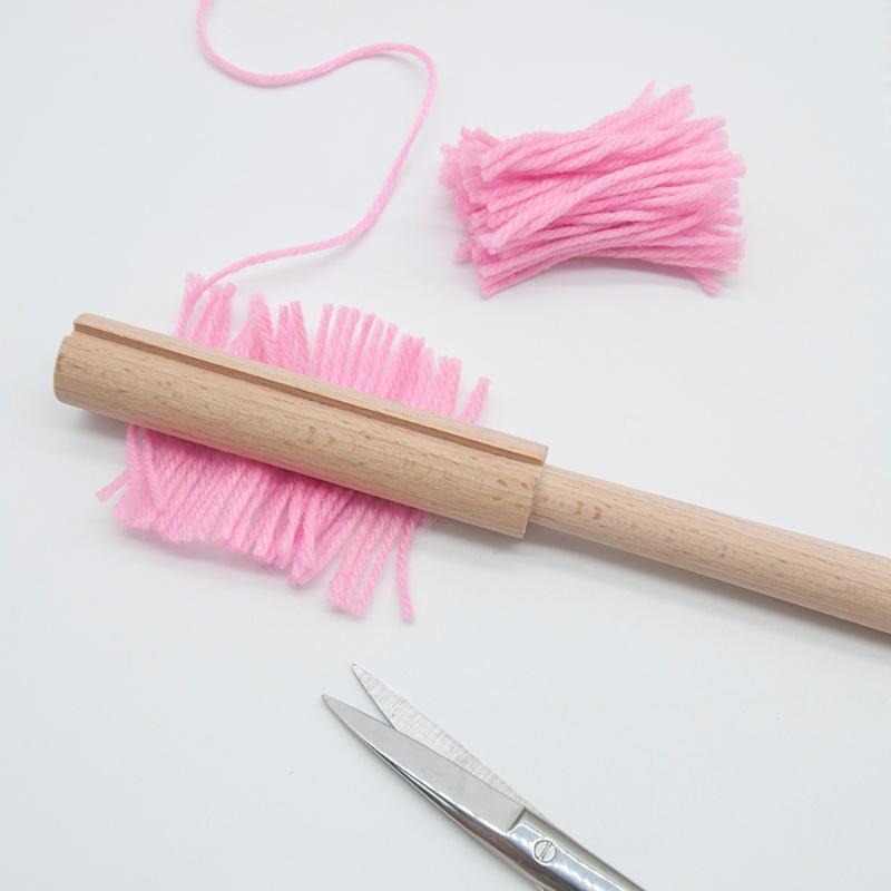 Buy 2pcs/set Wooden Latch Hook Yarn Cutter Tool for Tapestry Carpet Rug