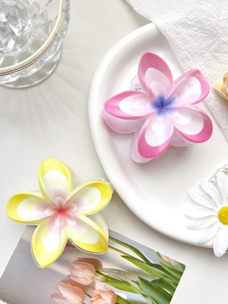 Hawaiian Flower Hair Claw Clips for Women,Gradient Large Barrette for Thick Hair,No-slip Hairpins Women Beach Hair Accessories
