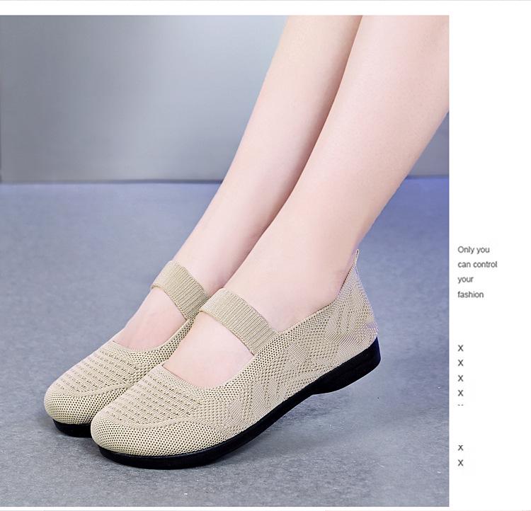 Comfortable Breathable Cloth Shoes with Soft Soles for Women