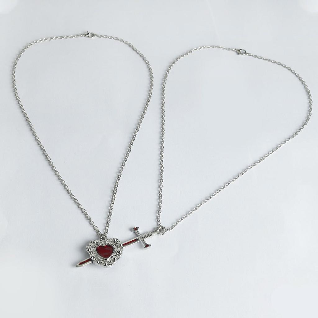 Alloy Swords Heart Necklace for Couples Handmade Collarbone Chain Jewelry for Dates Anniversaries and Everyday Fashion