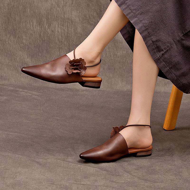 Женские новые весенне-летние туфли-мюли с острым носком из шелка и коровьей кожи с вышивкой на среднем каблуке с большим мыском 40 коричневый 8600₽