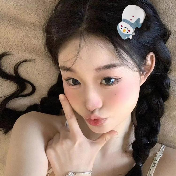 Fashionable White Snowman Hair Clamp Acetate Hairpin Hair Decoration Hairpieces for Women Unique Wedding Hair Ornament
