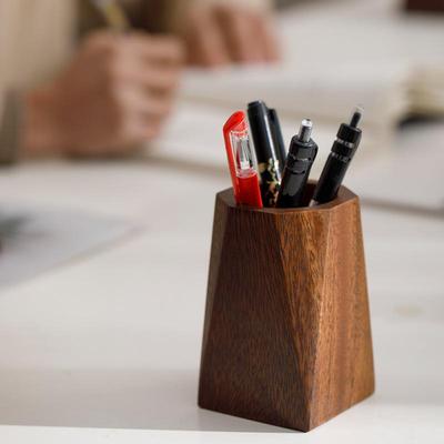 Porte-crayons rétro en bois massif de noyer - Boîte de rangement de papeterie de bureau pour étudiants et employés - Cadeau