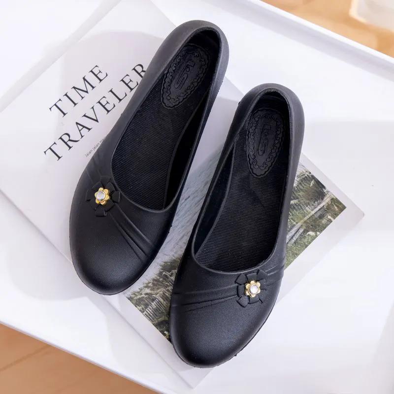 WTEMPO Women's Kitchen Waterproof Anti Slip Four Seasons Work Shoes Shallow Mouth PVC Shoes Casual Flat Heel Soft Thick Sole Shoes
