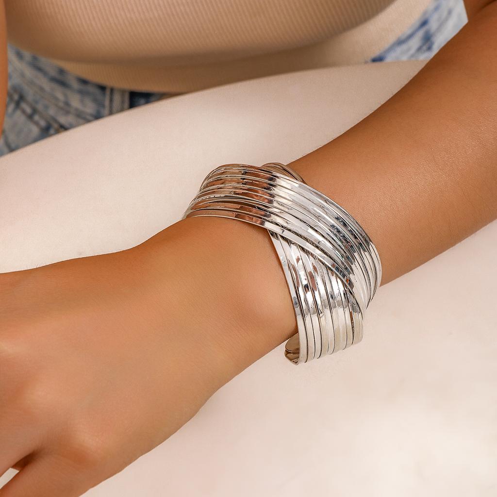 Vysoce kvalitní gotický kříž Široký otevřený náramek pro ženy Výrazný těžkometalový náramek na ruku Pulseras Grunge šperky Steampunk Muži
