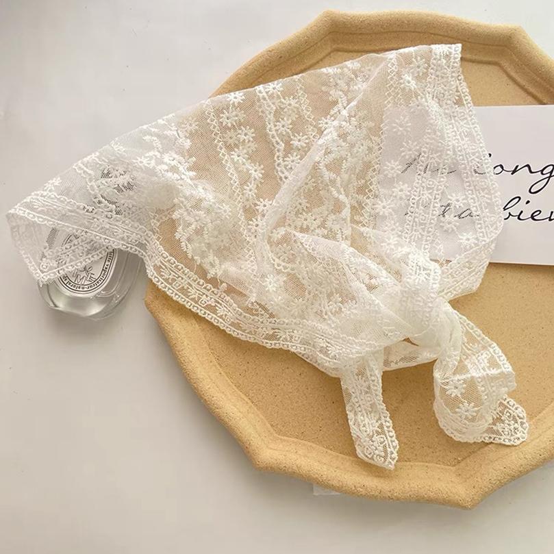Sciarpa per capelli in pizzo floreale intrecciato bianco, avvolge le donne, foulard triangolare retrò, cappello, fascia per foto da viaggio, accessori per capelli