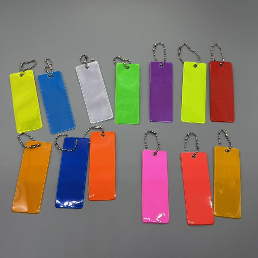 Reflective Star Chasing Keychain: 13 Color Streamer Pendant for Bicycles