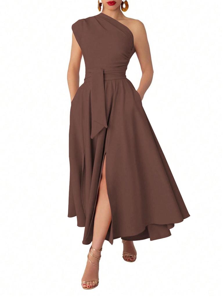 Summer Style Women's Sleeveless One-Shoulder Dress with Cinched Waist and Wide Hem