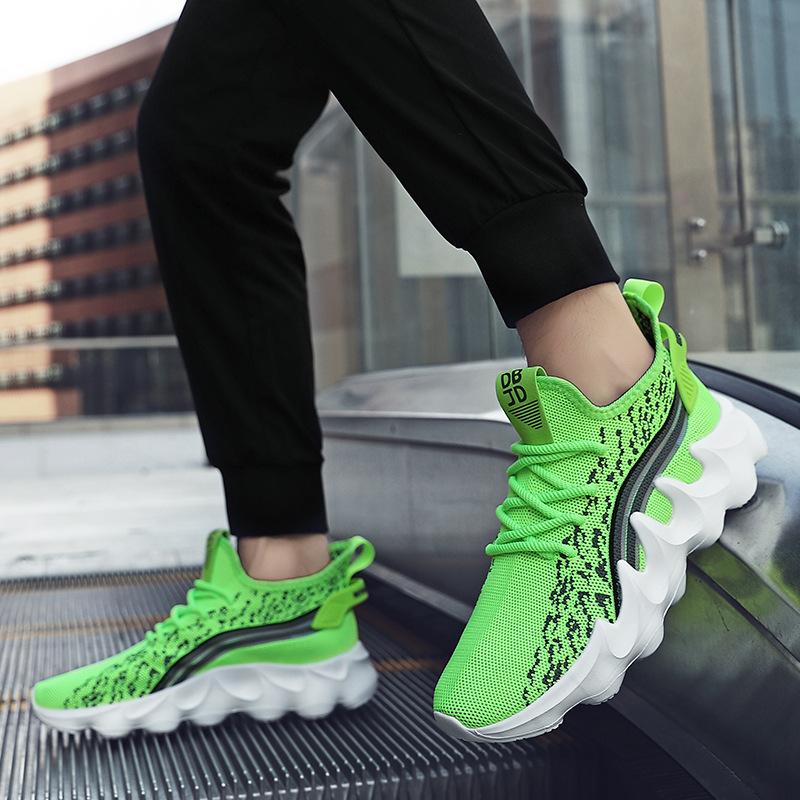 Spring and Autumn Platform Sneakers Lightweight Breathable Mesh Running Shoes Student Sneakers