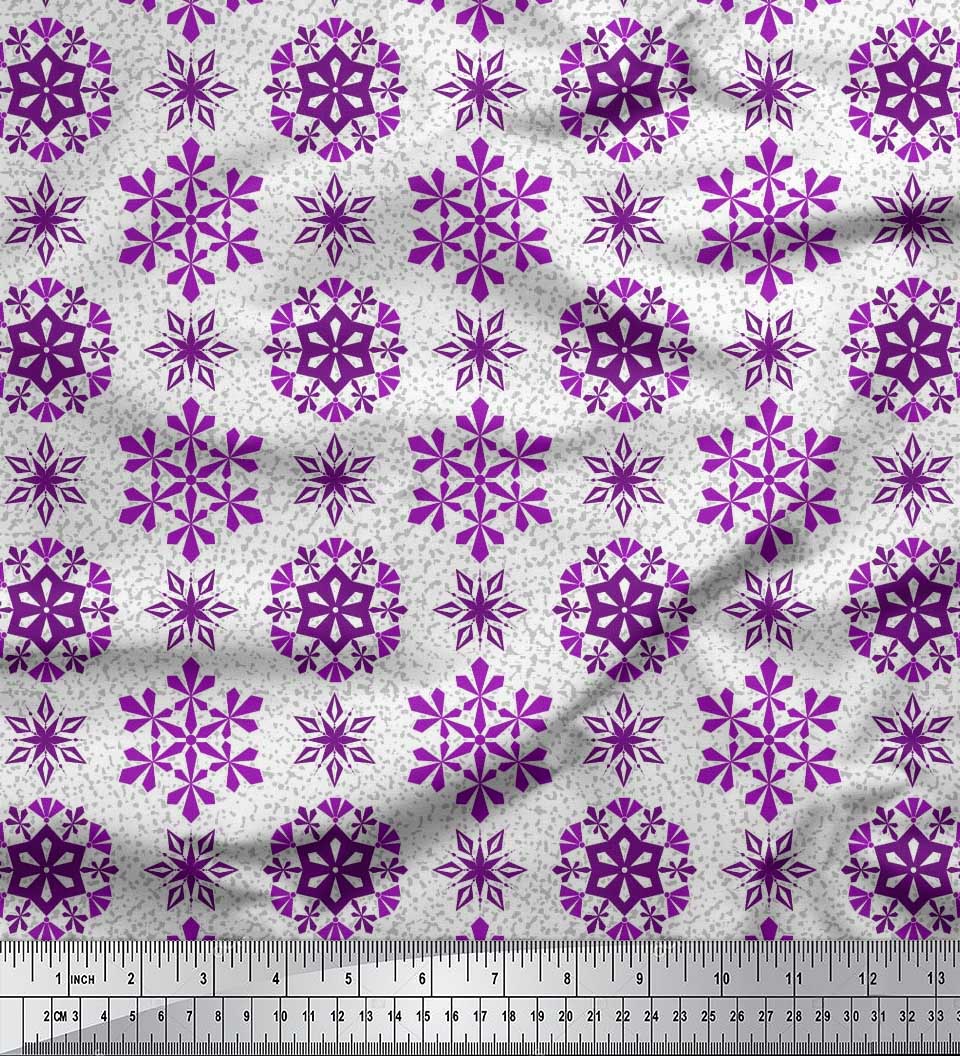 

Тканина Soimoi Japan Crepe Satin Snow Flakes Floral Print Тканина на метр 42 дюйма 42 Inch Wide - Poly Crepe фіолетовий