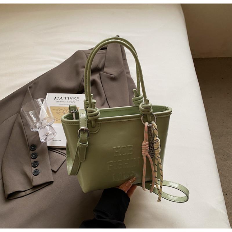 Spring and Summer Popular Small Bags for Women's New Fashion Versatile Messenger Bags, High-end Portable Bucket Bags