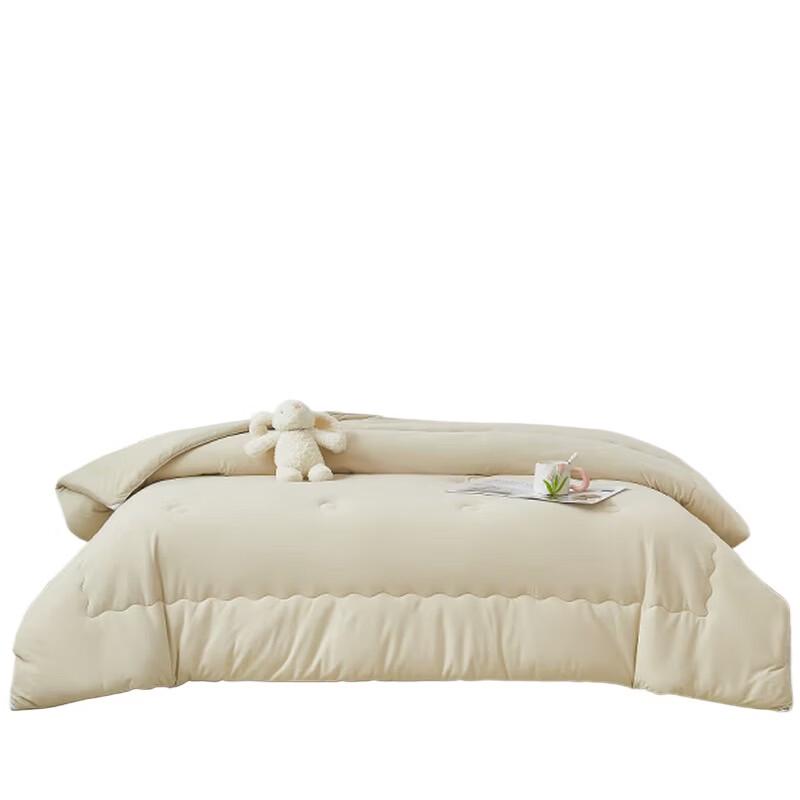 PLAYBOY Micro-Velvet Winter Quilt