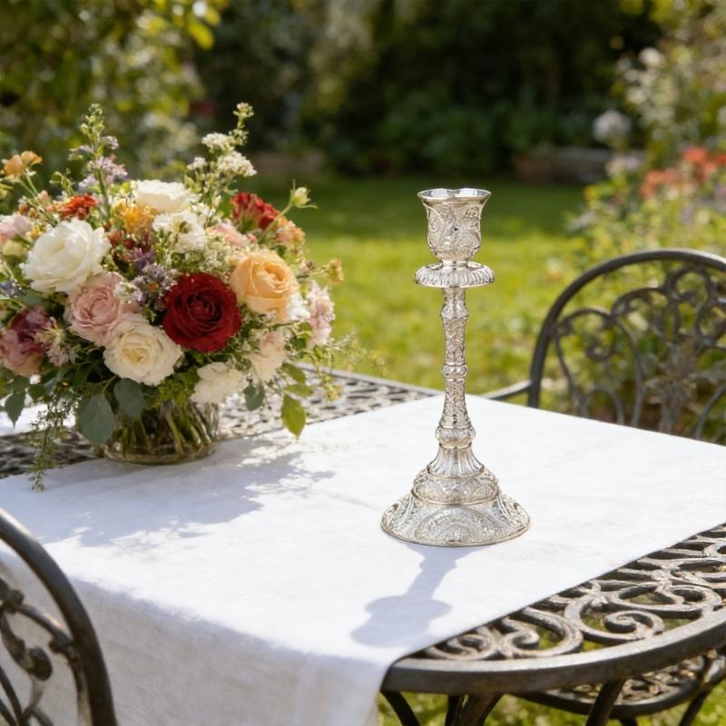 Elegant European Engraved Pattern Taper Candle Holders Antique Metal Candlestick Candelabra For Table Centerpieces
