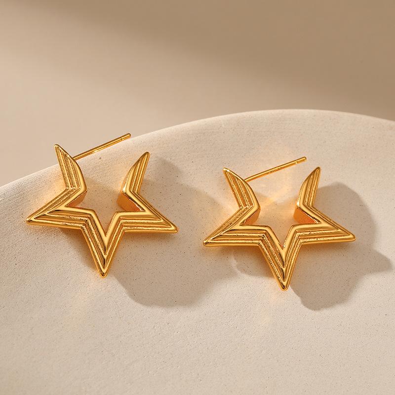 Open Design Five Pointed Star Stud Earrings Vintage 3d Carved 18k Gold Plated Earrings