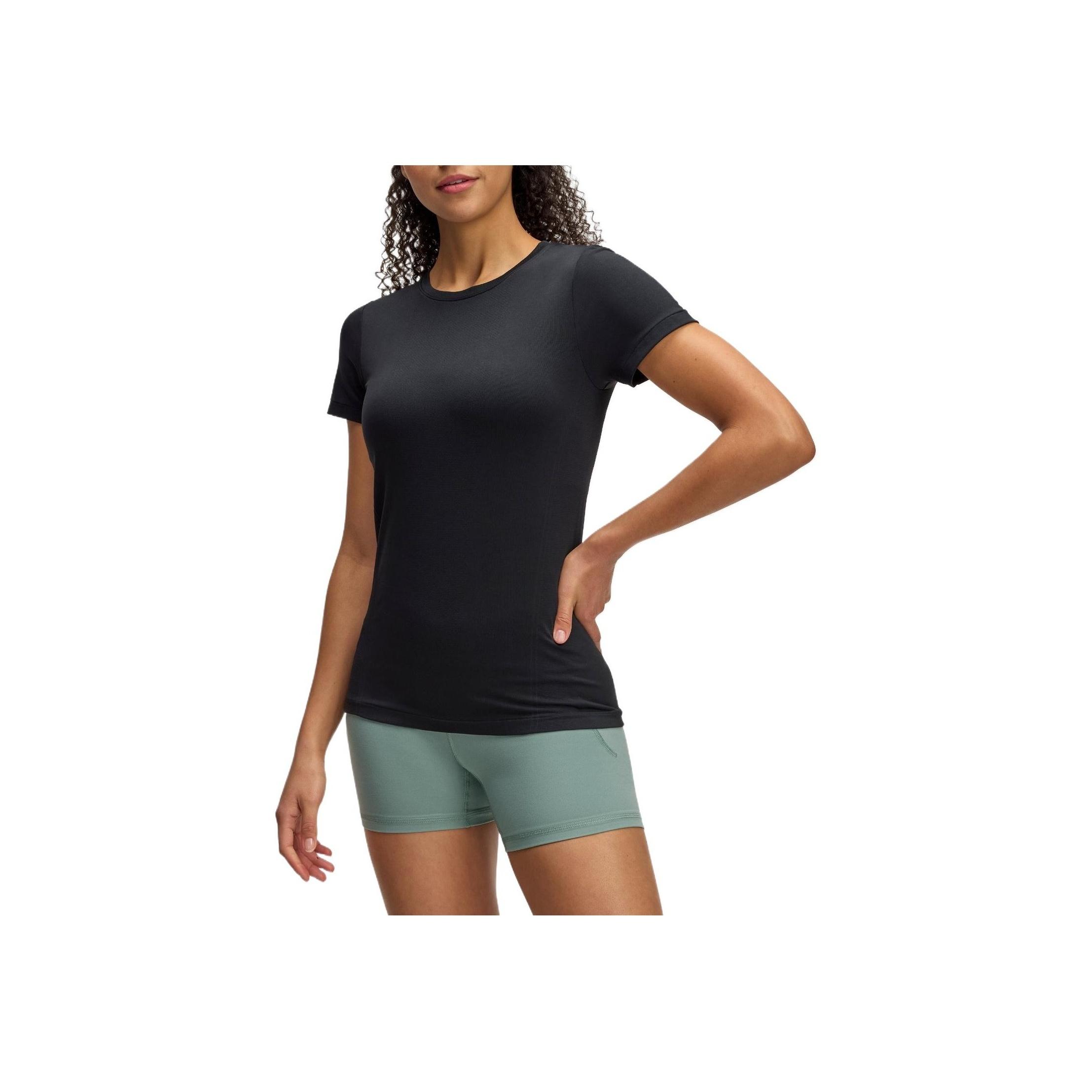 

Under Armour Meridian Мягкая Удобная Стильная Однотонная Футболка с Коротким Рукавом Стандартного Кроя Женская Футболка Черный 1388770-001 M