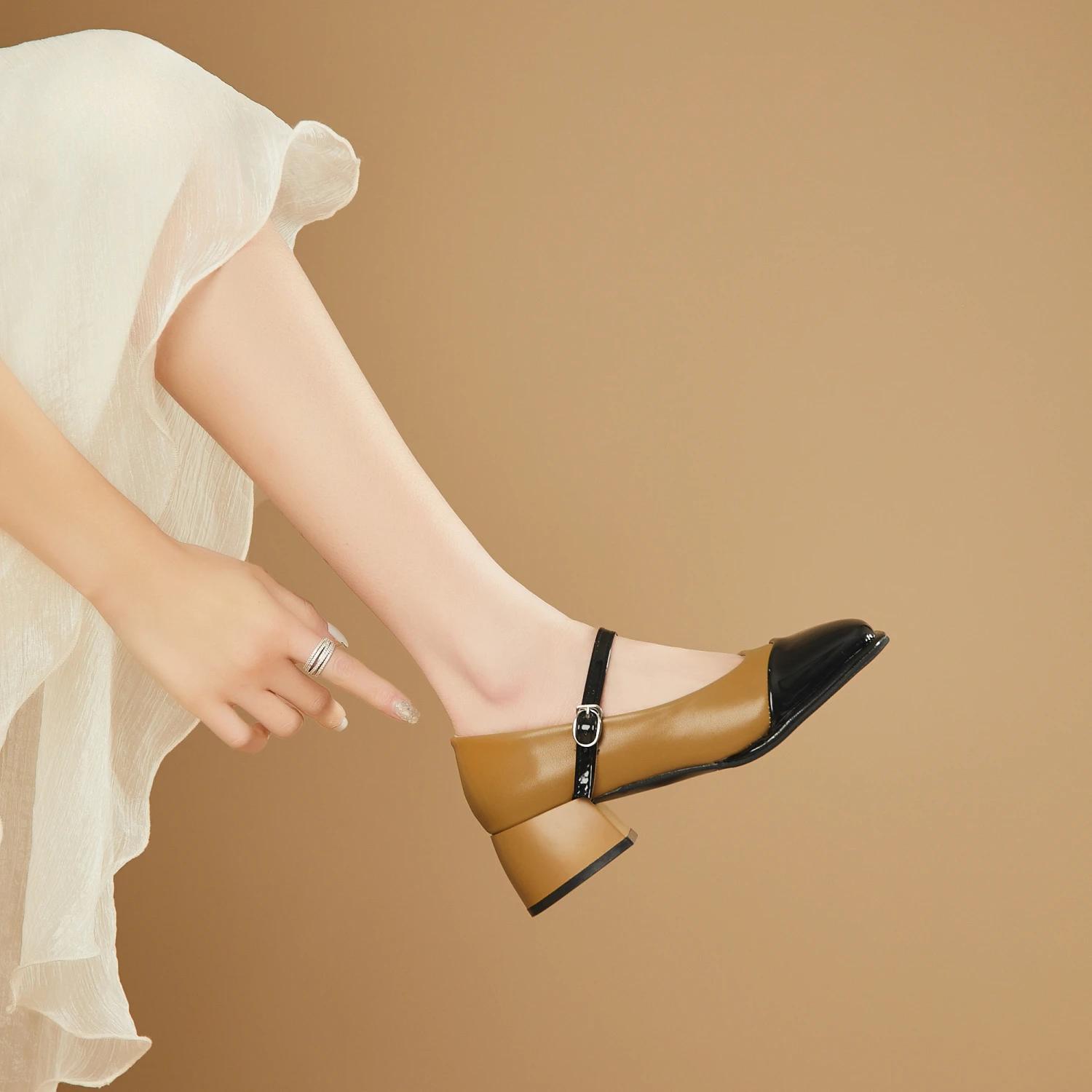 

Beige Japanese Style Lolita Square Toe Heels Mary Jane Buckle Strap Woman Footwear with Medium Shoes for Women Chunky Gothic Y2k 35