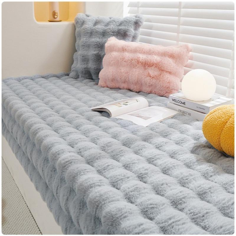Winter And Autumn Sofa Cover Fabric Straight Row Anti Slip Thick Soft And Sticky Floating Window Cushion Atmospheric Decoration Pad