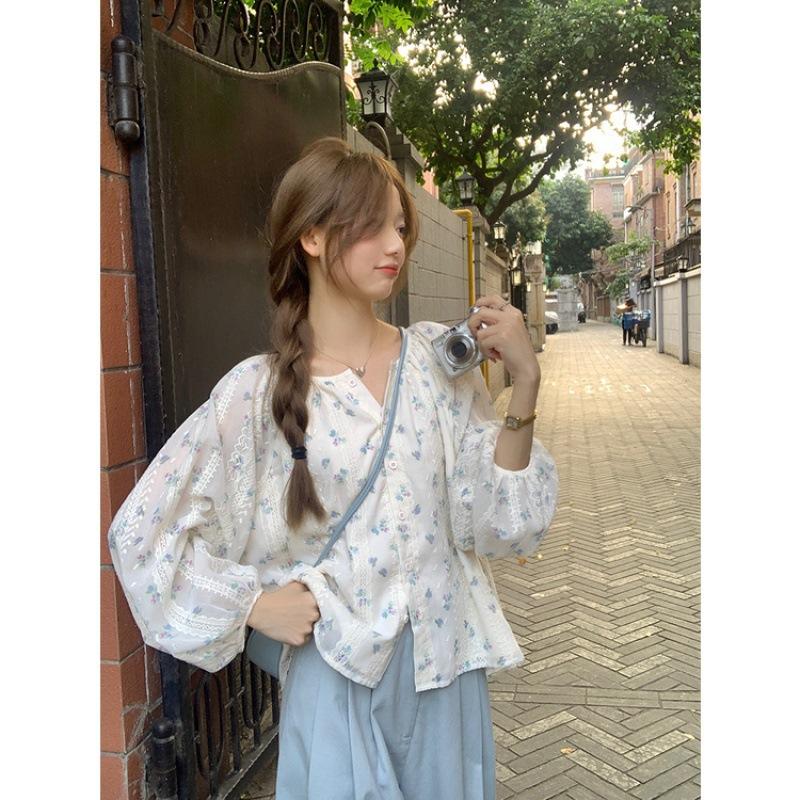 Small fresh floral long-sleeved shirt Small loose and thin round neck sweet girly versatile chiffon shirt