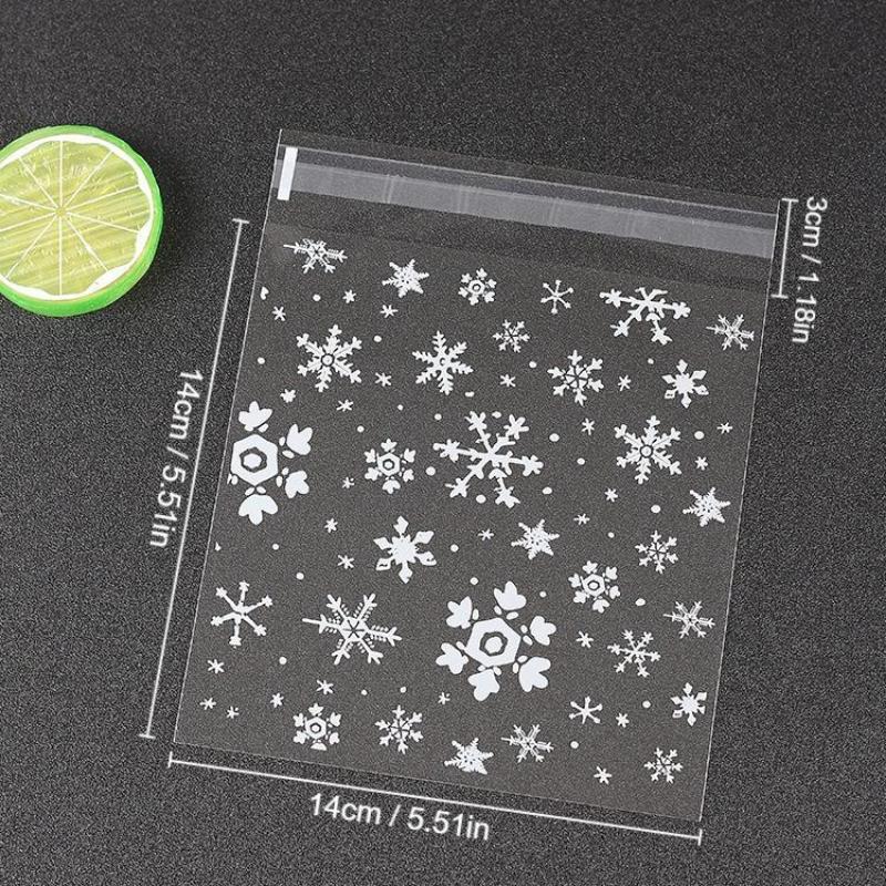 100Pcs/Pack Snowflake Plastic Candy Cookie Biscuits Snack Packaging Bag Adhesive Gift Bags for Home Wedding Birthday Party