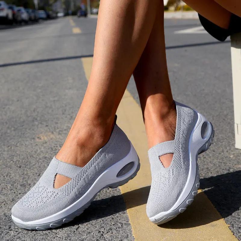 Jarní a letní nové sportovní boty se vzduchovým odpružením, prodyšný pletený svršek, mělké boty s měkkou podrážkou a rovnou podrážkou pro ženy