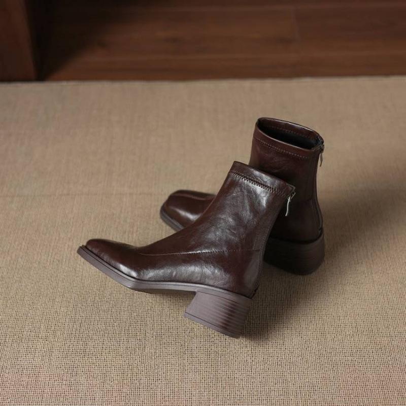 New Korean Version Leather Women's Medium Boots Rear Zipper Large Size Women's Boots Round Head Square Heel Comfortable Rubber Sole Martin Boots