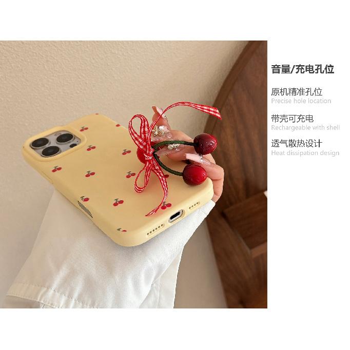 Small cherry pendant suitable for Apple devices17Phone case15pro max Cute girl iphone14All Inclusive13