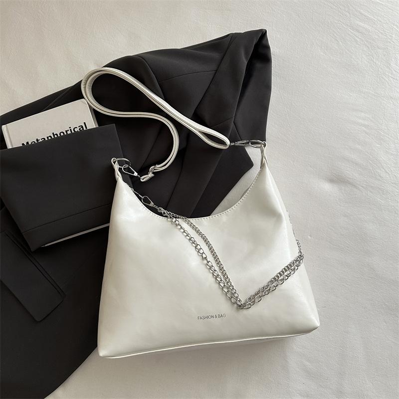 Chain Fashion High-end Underarm Bag with Zipper, Single Shoulder, Pleated Side Crossbody Bag
