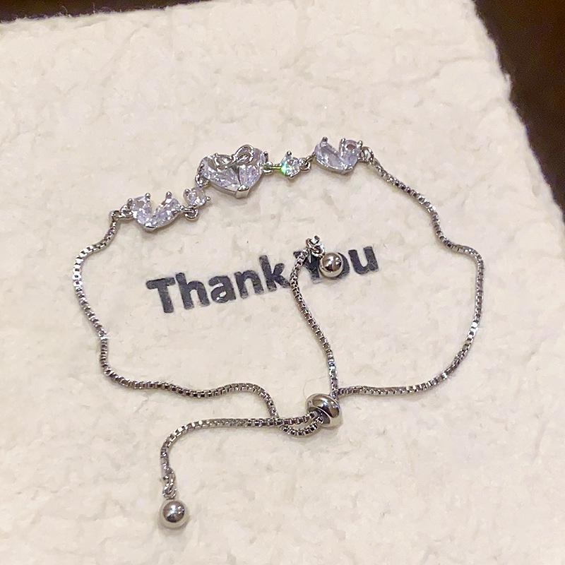 Oval Starburst Zircon Bracelet: Elegant, Versatile, High-End Jewelry