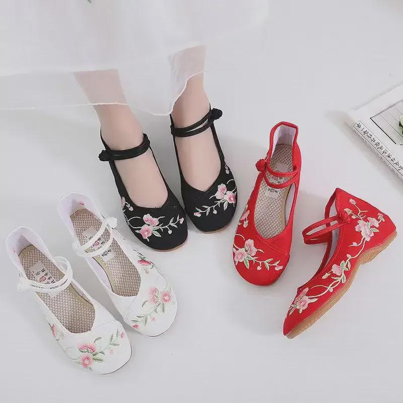 Hanfu za sny: Elegantní dámské boty na klínovém podpatku s měkkou podrážkou a retro vyšívanou špičkou