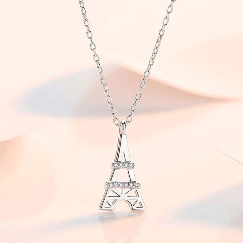 Sparkling Eiffel Tower Pendant Necklace Elegant Paris Inspired Romantic Jewelry for Women