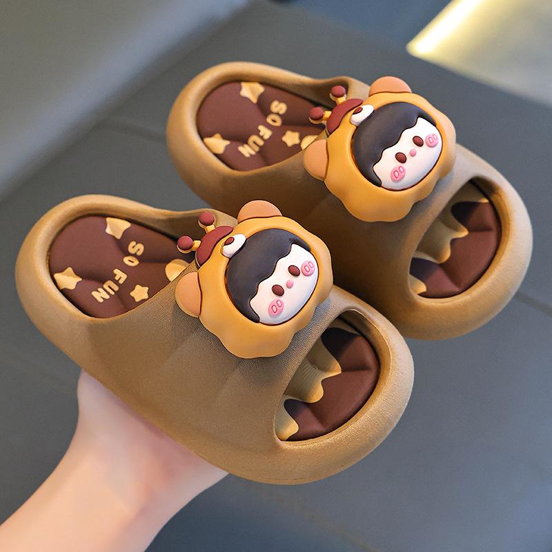 Children's Slippers with Soft Cushioning, Girls' Summer Cartoon Cute Non-Slip Indoor Bath Soft Sole Slippers, Baby Slippers