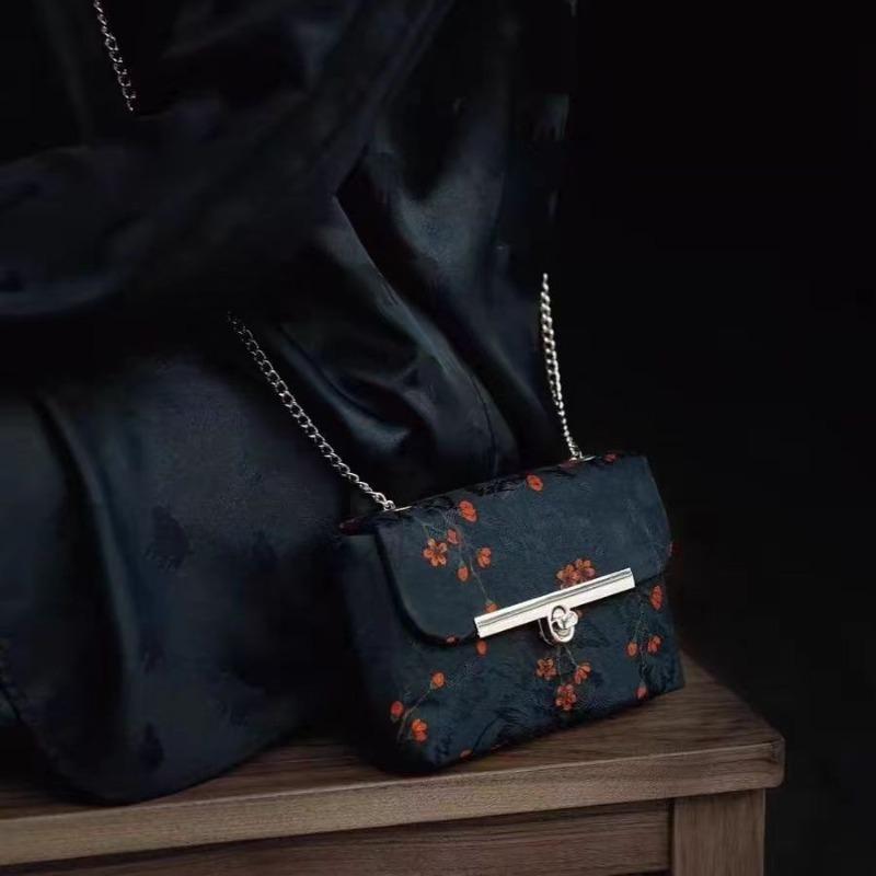 Amy's Original New Fragrant Cloud Yarn Mobile Phone Bag Crossbody Shoulder Mini Small Bag Retro Fashion Versatile