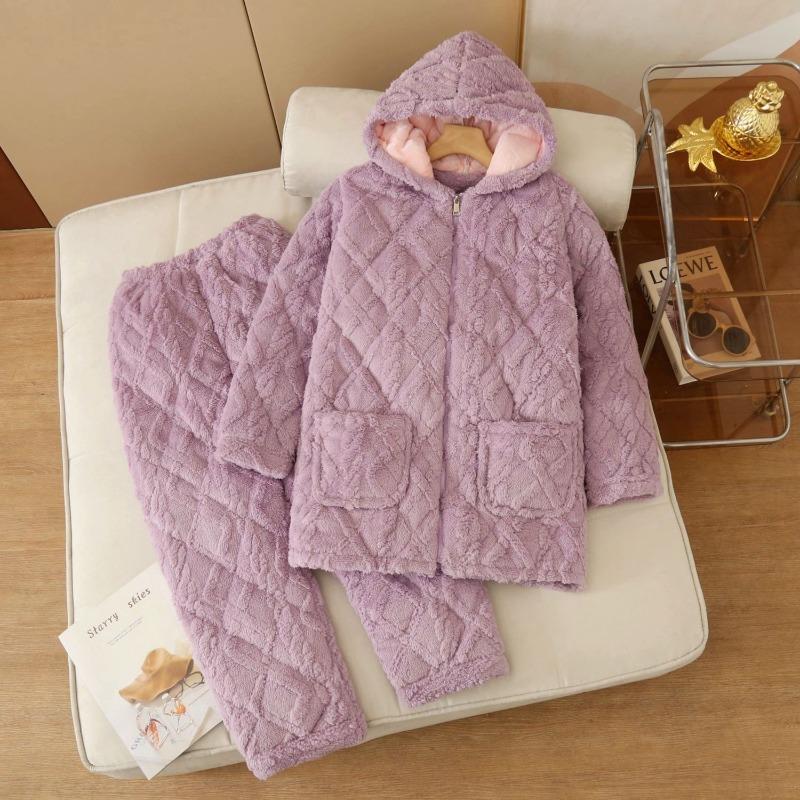Thickened pajamas women's winter three-layer coral fleece padded cotton can be worn outside, plus sweet loungewear set