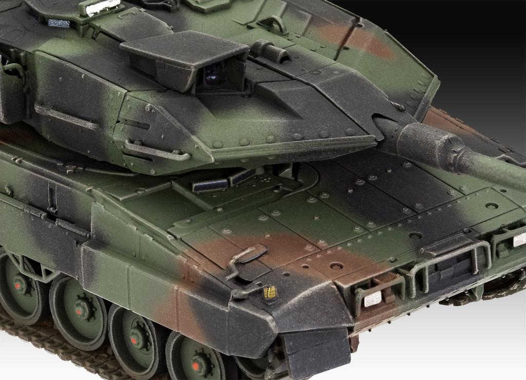 Revell 1/72 German Leopard II A7V Plastic Model Kit 03355 (Tank)