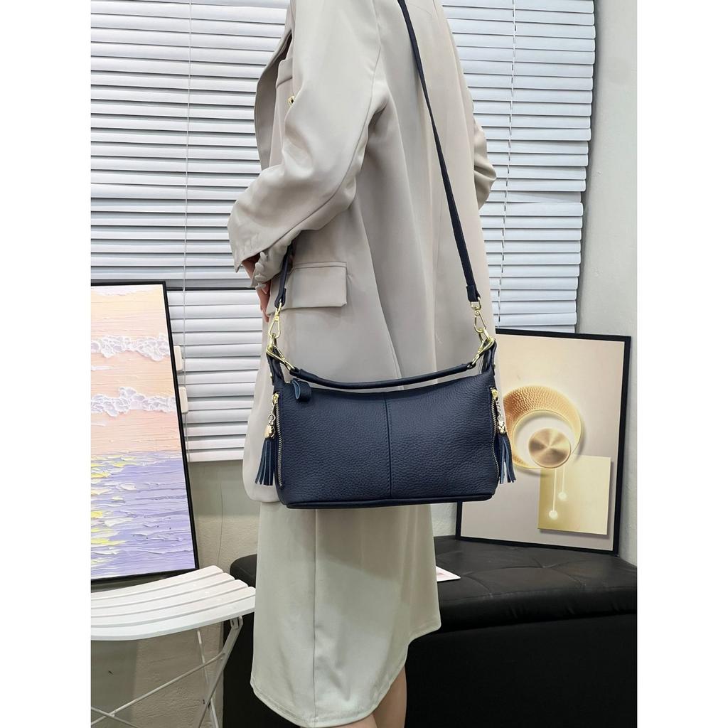 Cowhide Shoulder Women's Bag Large Capacity Women's Fashion Simple Tote Bag Practical Shell Bag Multi-compartment