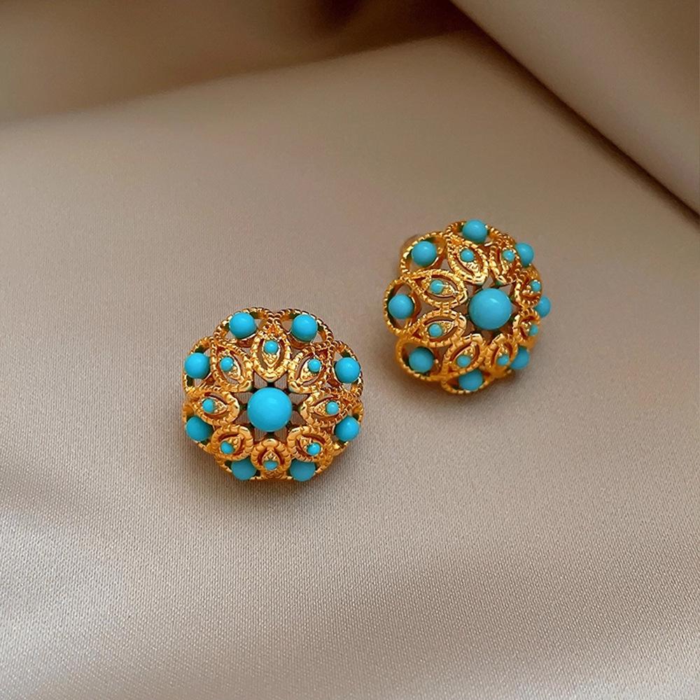 Raffinati Orecchini a Bottone Quadrifoglio Turchese e Cristallo - Elegante Design Geometrico di Alta Gamma per Donna