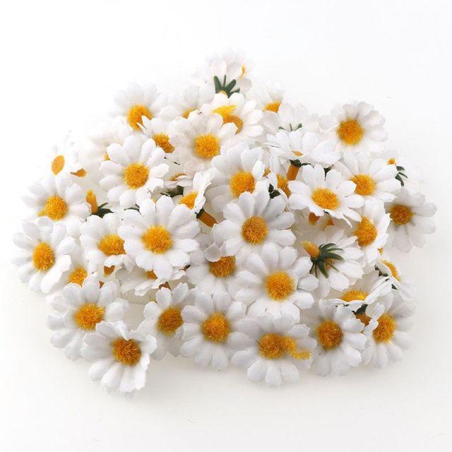100pcs Mini Dasiy Artificial Flowers Head Wedding Decoration for Home Decor DIY Wreath Gift Box Scrapbooking Craft Fake Flower