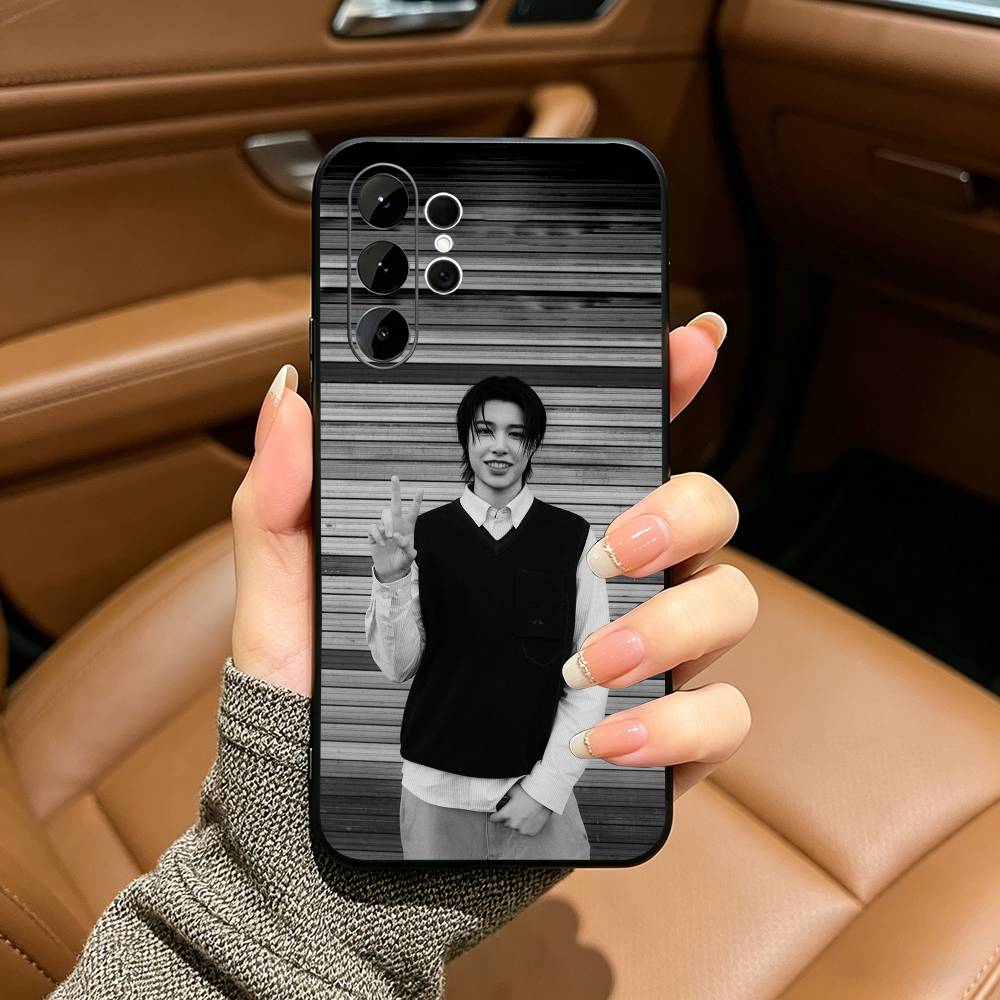 Louis LNGSHOT  Soft Silicone Case for Samsung S25, S24, S21, S22, S23, S30, Ultra, S20, Plus, FE, Lite-Black Samsung S21plus