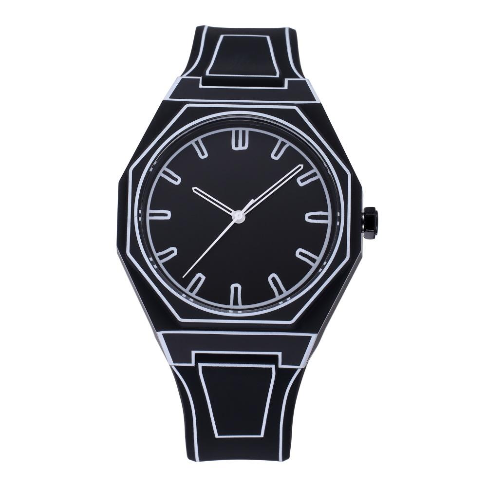 

Fashion Silicone Quartz Watch Decorative Polycarbonate Case Waterproof Watch Comic Style Fashion High-Tech Watch чорний