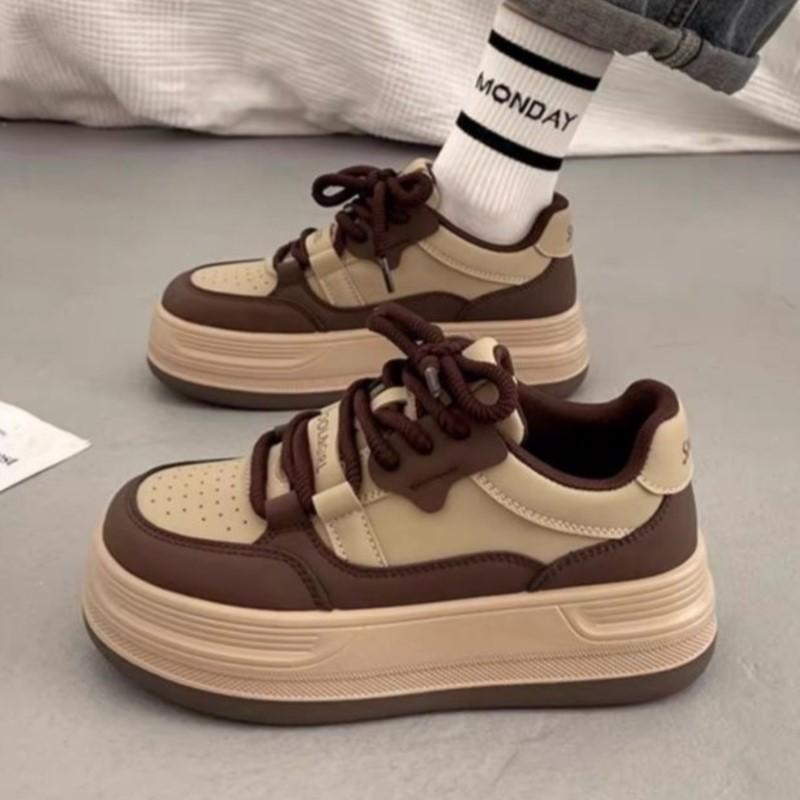 

Fashion 2025 New Layered Hong Kong Style Platform Sneakers for Women Chunky Sole Height Increasing Casual Sports Shoes, Unique Retro 35