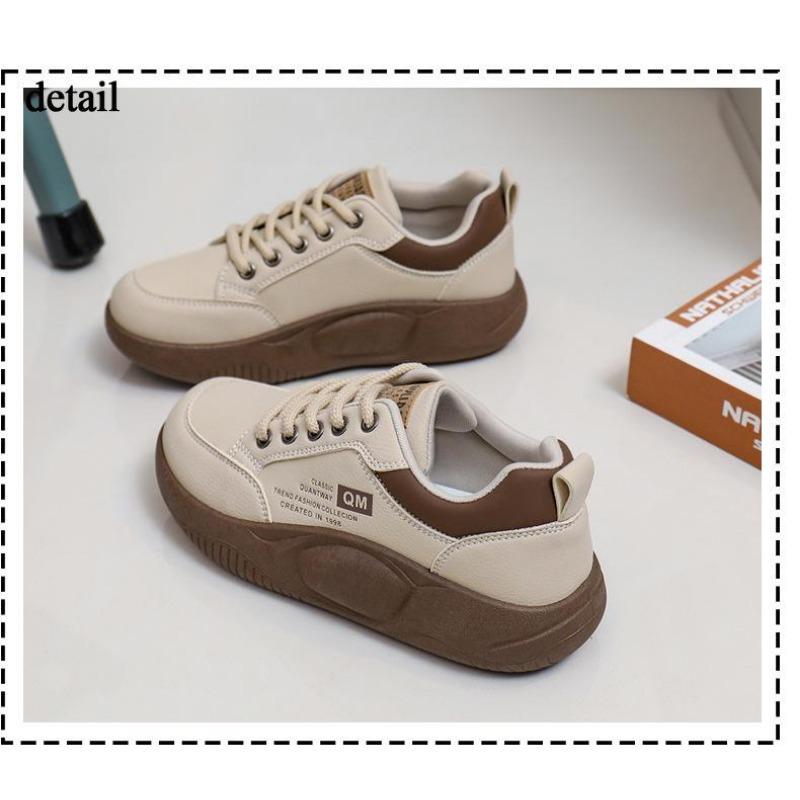 Scarpe da ginnastica alla moda da donna Scarpe da skateboard antiscivolo con lacci per esterni Scarpe sportive piatte da passeggio comode e leggere per le donne