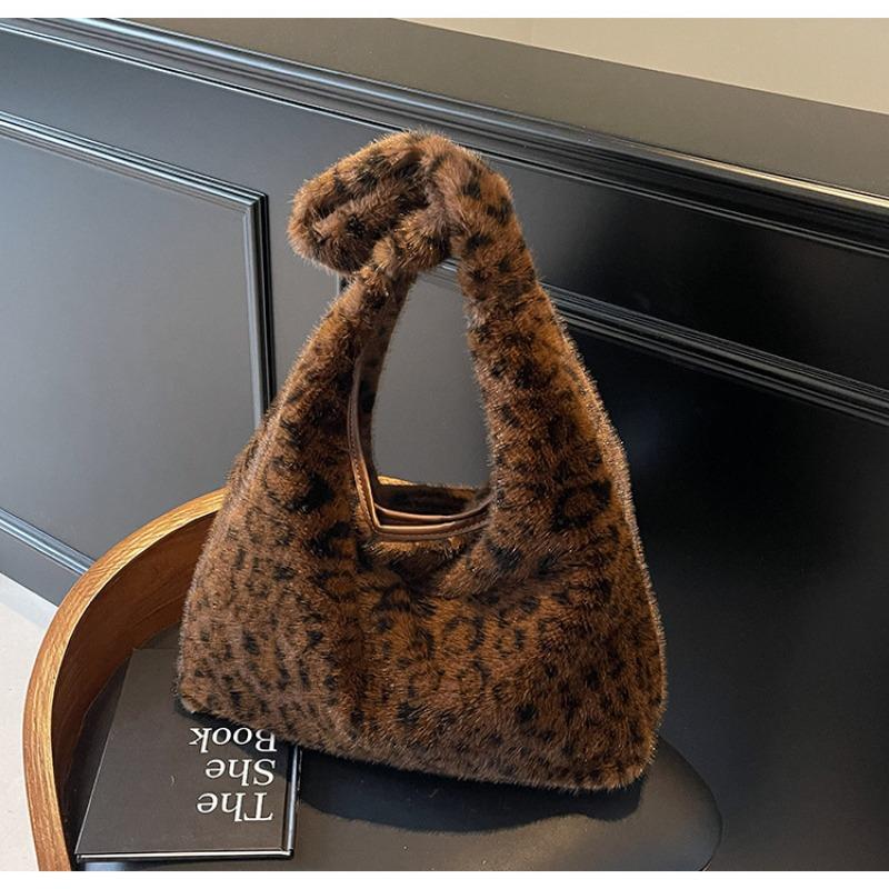 

Плюшевая сумка большой вместимости с леопардовым принтом, женская осенне-зимняя новинка, модная пушистая сумка-тоут для通勤