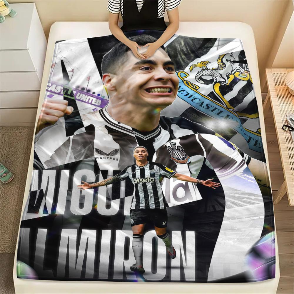 Newcastle United Print FlAannel Blanket, High quality Comfortable for All Seasons, Home Decor, Warmth and Comfort