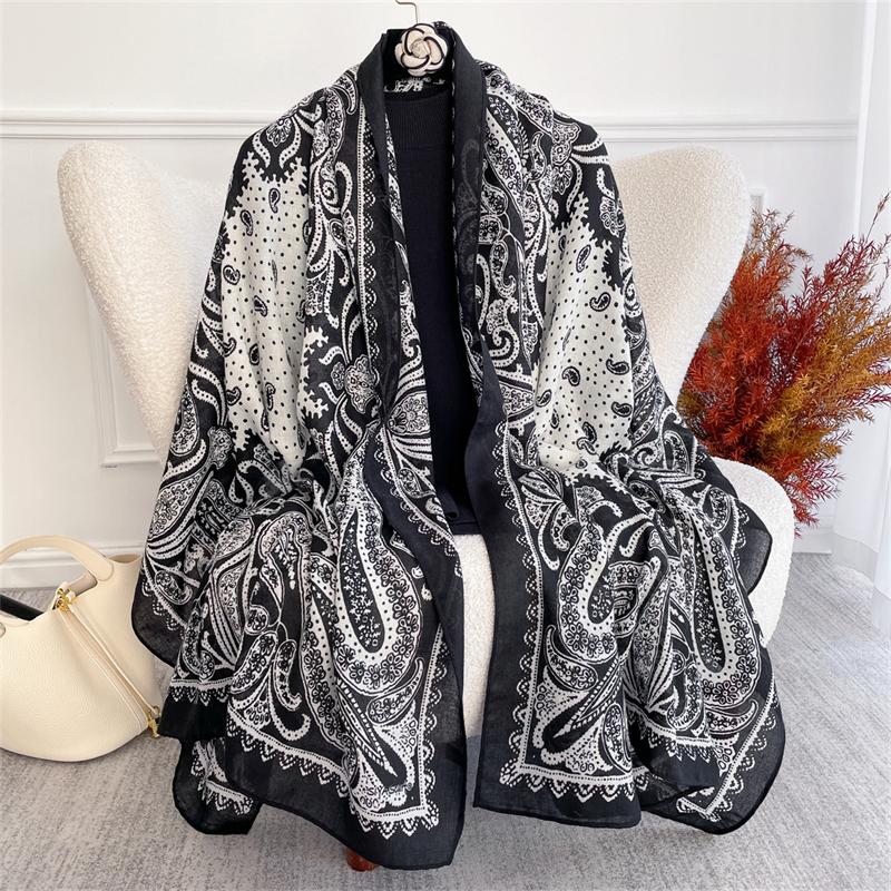 

130*150cm Women Square Silk Scarf Luxury Brand Shawl Neckerchief Paisley Print Headband Female Foulard Bandana Hijab Scarves 80X180 cm