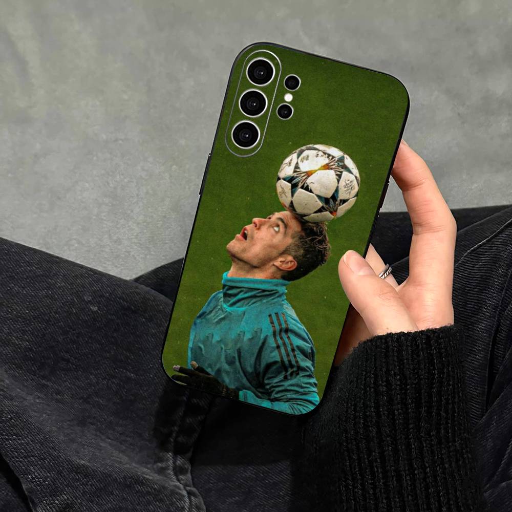 CR7-Ronaldo Football Phone Case For Samsung S25,S24,S21,S22,S23,S30,Ultra,S20,Plus,Fe,Note,10,9,5G Black Cover